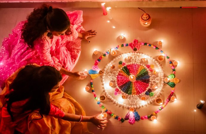 Find 6 Innovative Corporate Diwali Gift Ideas for Employees