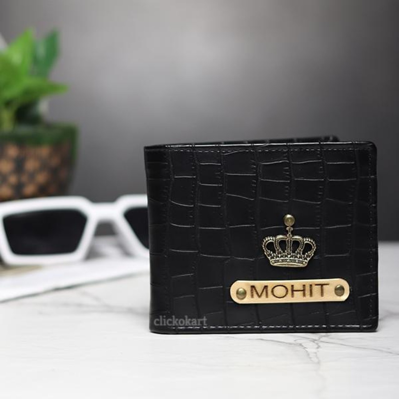 Customized Men's Wallet With Charm