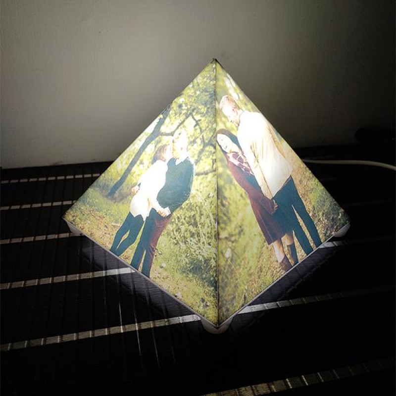 Eye Catching Pyramid Tabletop Lamp