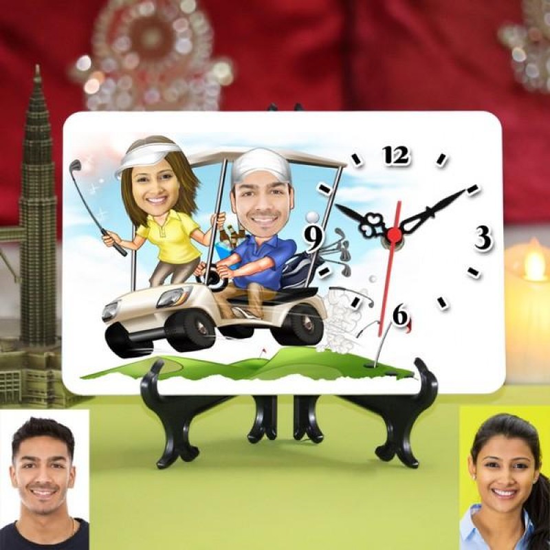 PERSONALIZED GOLF CRAZY COUPLE CARICATURE TABLE CLOCK