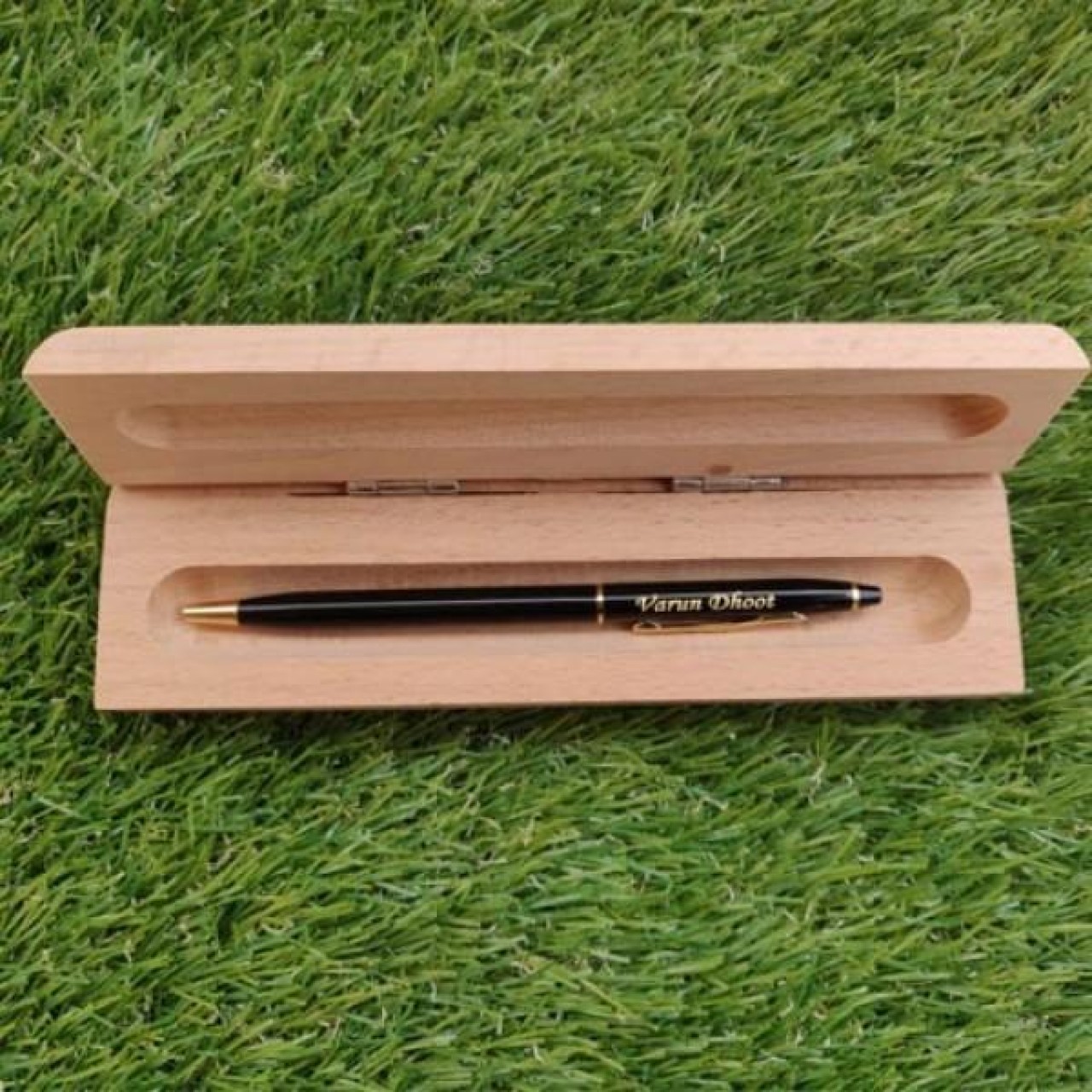 Personalized Metallic Ball Pen With Wooden Box