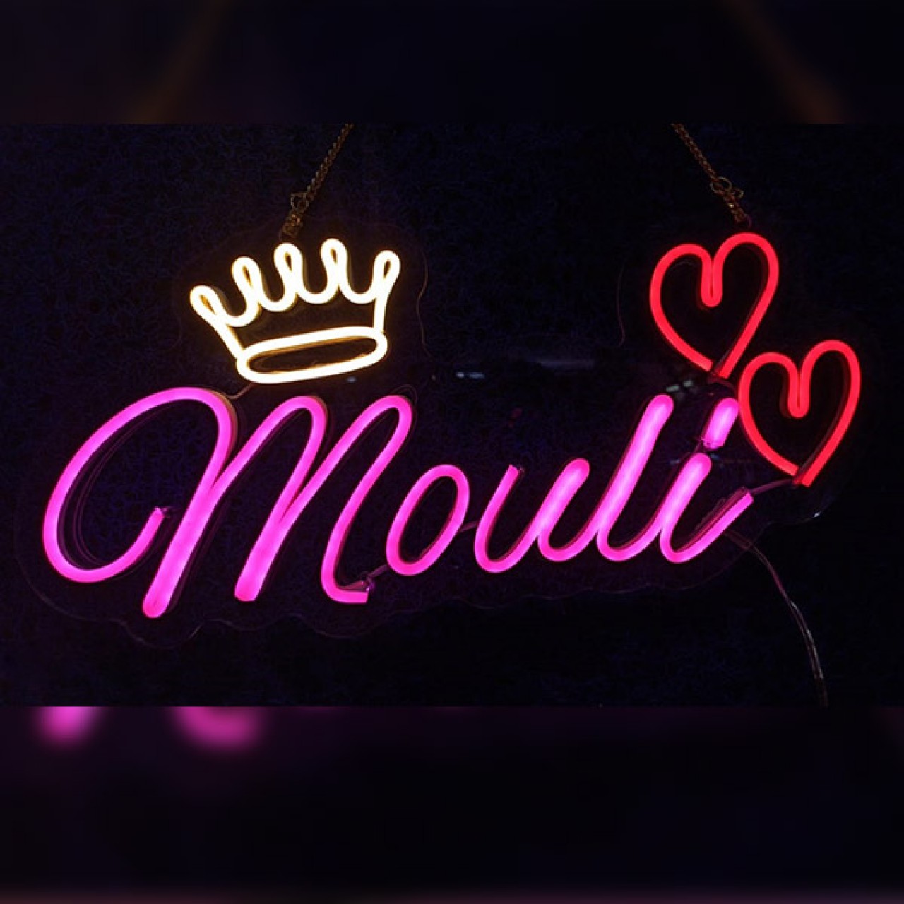 Personalised name neon light with crown & 2 hearts