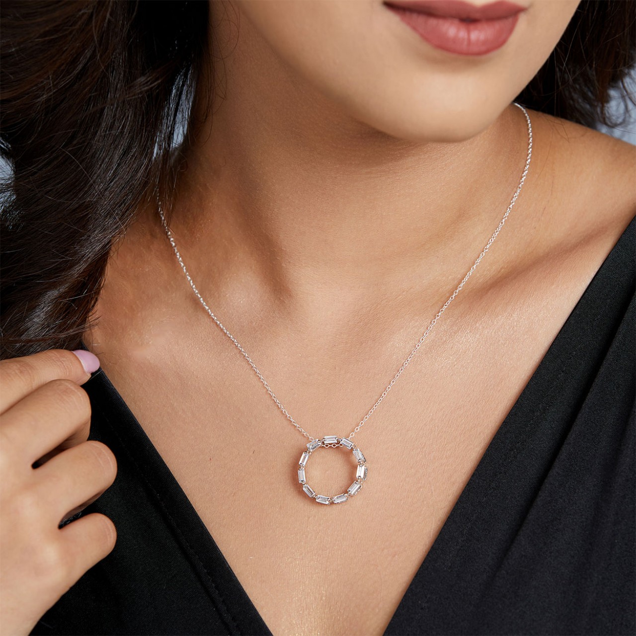 Lily Silver Circle Baguette Pendant