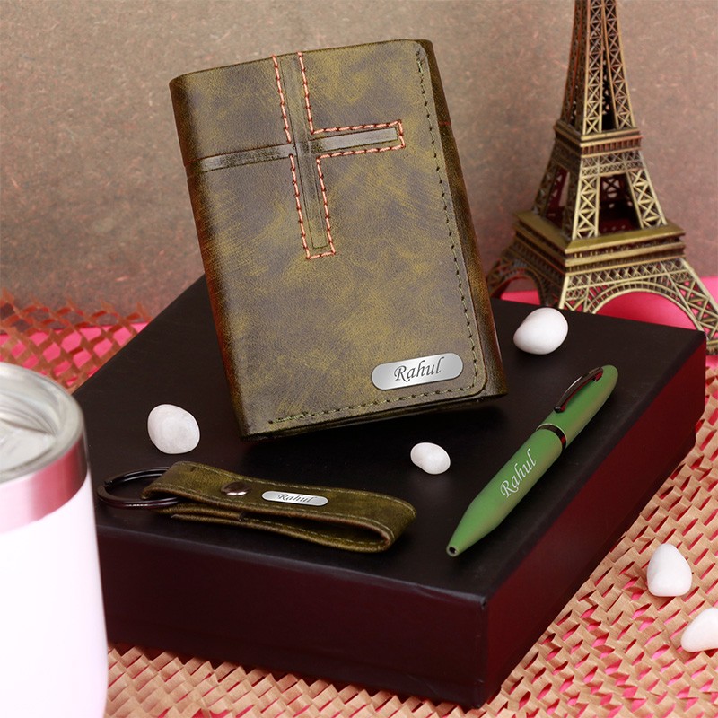 Personalized Green Wallet Keychain & Pen Gift Set