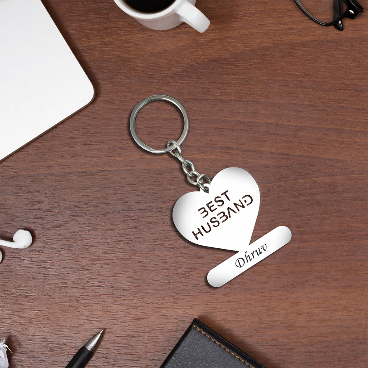 Personalized Metallic Keychain With Name